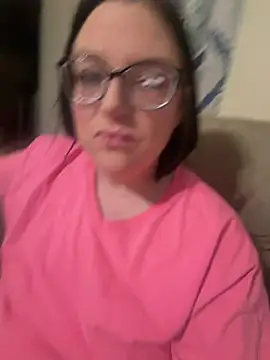 FreaksOffALeash3261 online show from 05/16/26, 03:36