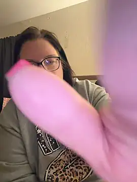FreaksOffALeash3261 online show from 05/27/26, 12:02