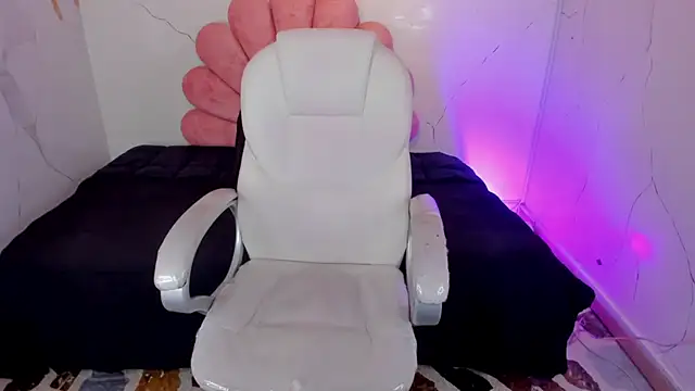 DulcePrince  online show from 03/25/26, 08:15