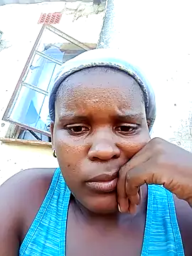 MrsTrina online show from 02/25/26, 01:43