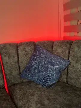 LARIISSAEVANS online show from 06/12/26, 02:21