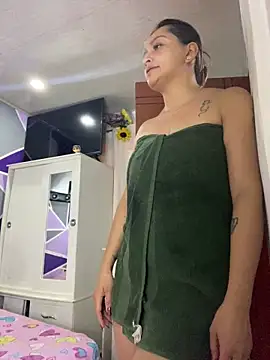 alana  070 online show from 02/15/26, 01:13