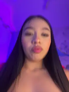 Snapshot of valerie20_ chatting on 06/25/26, 04:45 valerie20 online show from 06/25/26, 04:45