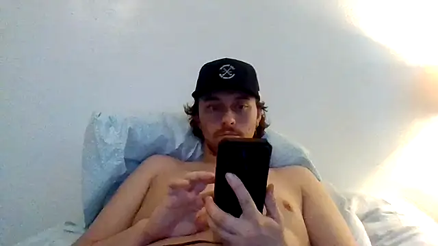 Snapshot of Tallhungandcloudy chatting on 02/23/26, 10:18 Tallhungandcloudy online show from 02/23/26, 10:18