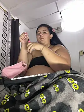 Snapshot of Isaval1007 chatting on 02/11/26, 04:50 Isaval1007 online show from 02/11/26, 04:50