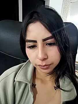 Snapshot of HotGirlK69 chatting on 03/03/26, 01:45 HotGirlK69 online show from 03/03/26, 01:45