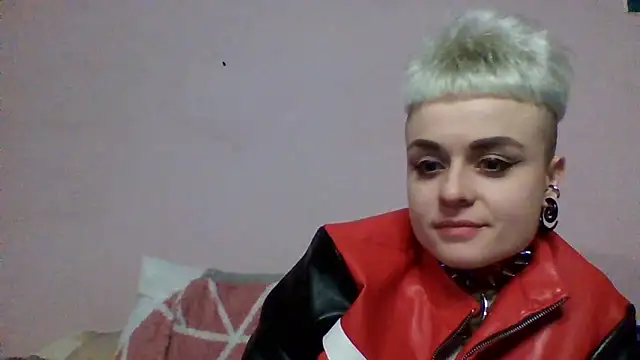 Snapshot of AlisaDear257 chatting on 02/20/26, 08:42 AlisaDear257 online show from 02/20/26, 08:42