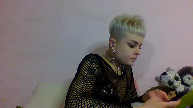 AlisaDear257 online show from 04/12/26, 01:27