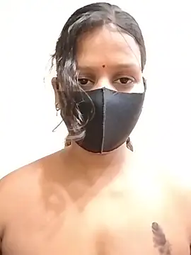 ankita077 online show from 04/27/26, 12:08