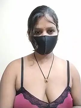 ankita077 online show from 05/19/26, 03:46
