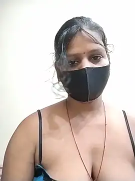 ankita077 online show from 06/17/26, 12:35