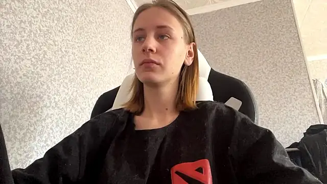 Snapshot of Sweety_Burger chatting on 02/26/26, 10:14 Sweety Burger online show from 02/26/26, 10:14