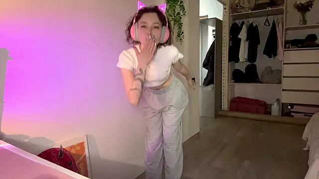 SlunkRear online show from 02/11/26, 11:21