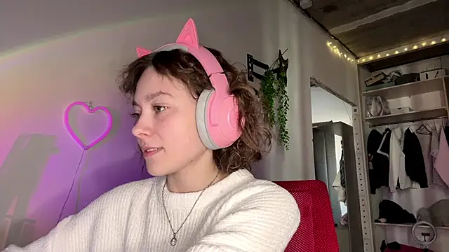 SlunkRear online show from 04/11/26, 10:03