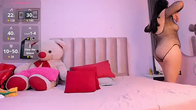 Snapshot of Dylan_and_Kim chatting on 02/17/26, 12:23 Dylan and Kim online show from 02/17/26, 12:23