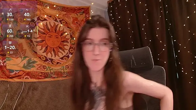 lolami  online show from 04/07/26, 07:42