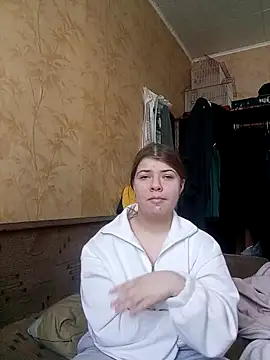 Snapshot of EvaTallor chatting on 02/11/26, 06:51 EvaTallor online show from 02/11/26, 06:51