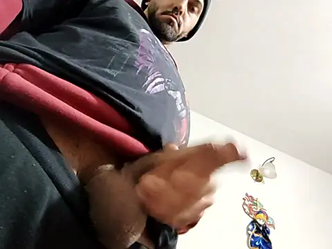 Snapshot of RodrigoAlencar chatting on 05/21/26, 04:30 RodrigoAlencar online show from 05/21/26, 04:30