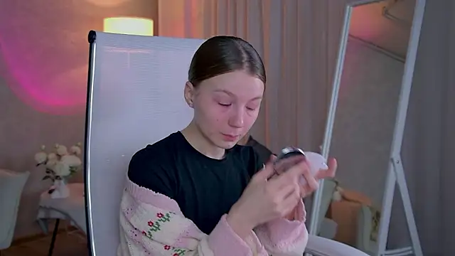 ElliFrankenweenie online show from 03/06/26, 06:32