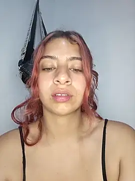 lunabloom2 online show from 02/21/26, 11:39