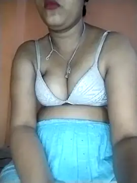 Nency Love143 online show from 05/12/26, 06:38
