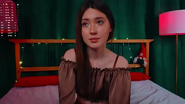 Snapshot of AliceZimmer chatting on 02/17/26, 07:42 AliceZimmer online show from 02/17/26, 07:42