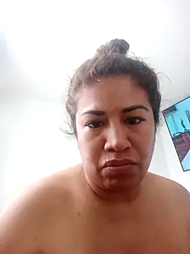 eva vidal  online show from 06/03/26, 02:33