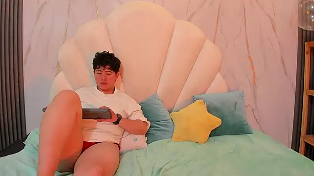 Snapshot of Gaia_n_Nix chatting on 02/22/26, 07:34 Gaia n Nix online show from 02/22/26, 07:34