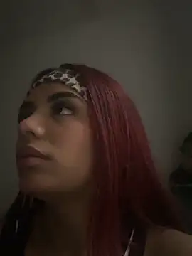 Snapshot of TiffanySander chatting on 02/28/26, 02:12 TiffanySander online show from 02/28/26, 02:12