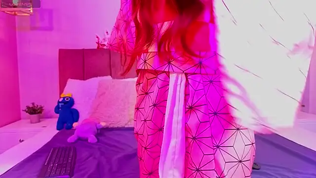 emma wilder  online show from 04/16/26, 07:03