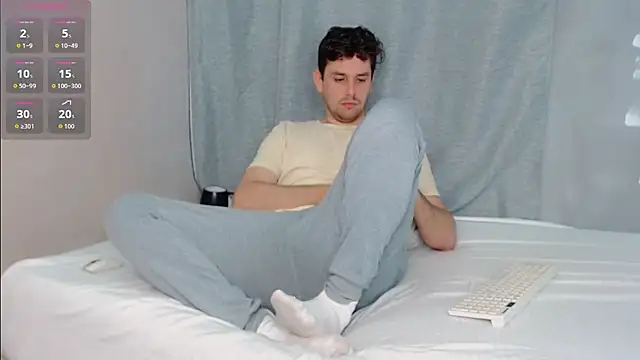 Snapshot of Luc_7 chatting on 03/01/26, 11:51 Luc 7 online show from 03/01/26, 11:51