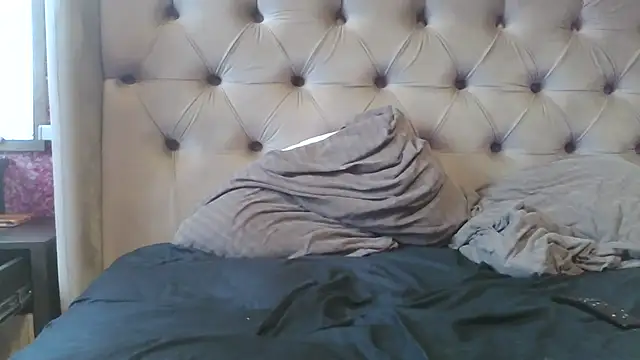 Shailadiess online show from 03/26/26, 08:20