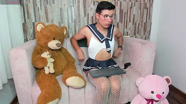 Miissy  online show from 05/12/26, 07:33
