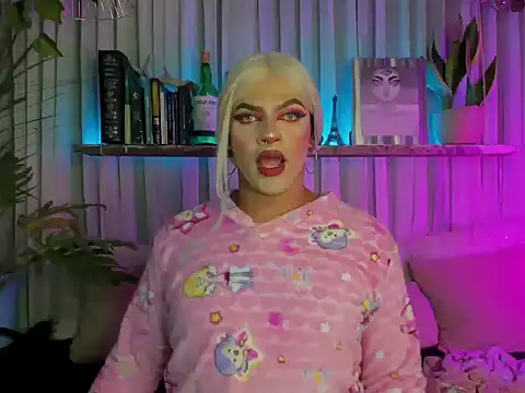 Miss-liaa online show from 03/08/26, 12:41