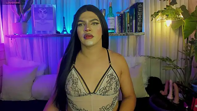 Miss-liaa online show from 03/24/26, 08:47