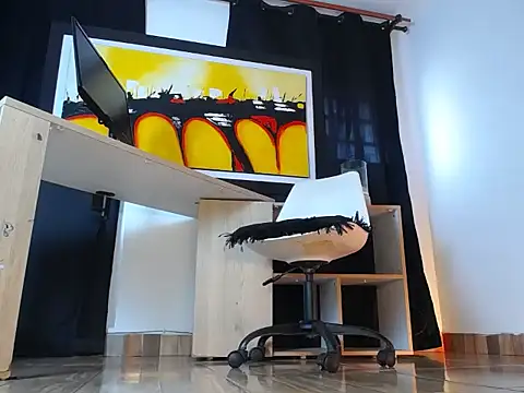 Snapshot of jullian_ricci chatting on 02/18/26, 07:43 jullian ricci online show from 02/18/26, 07:43