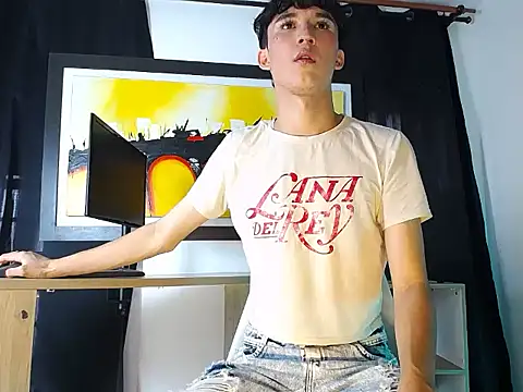 Snapshot of jullian_ricci chatting on 02/27/26, 07:25 jullian ricci online show from 02/27/26, 07:25