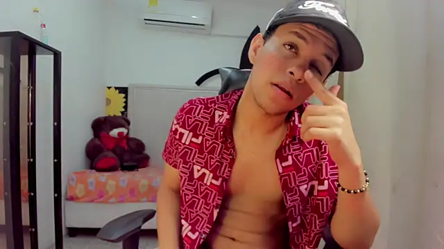 Top and bottom online show from 04/09/26, 08:36