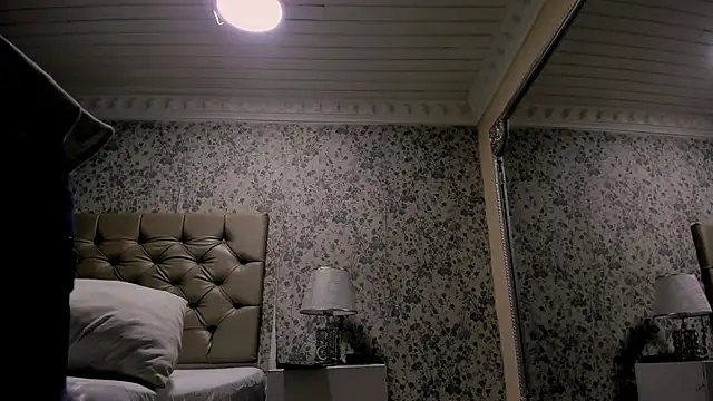 NoaahTylor online show from 04/16/26, 03:29