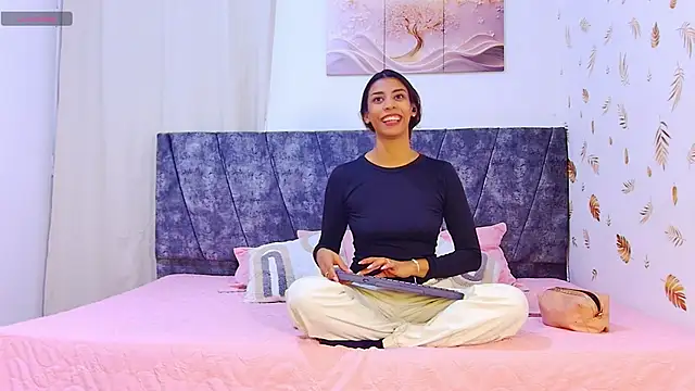 MelanyStone  online show from 04/06/26, 01:12