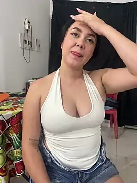 Snapshot of Craziness_street chatting on 02/11/26, 03:00 Craziness street online show from 02/11/26, 03:00