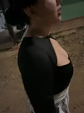 Snapshot of Craziness_street chatting on 03/03/26, 04:07 Craziness street online show from 03/03/26, 04:07