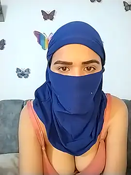 Snapshot of sarah_Dau chatting on 02/19/26, 05:14 sarah Dau online show from 02/19/26, 05:14