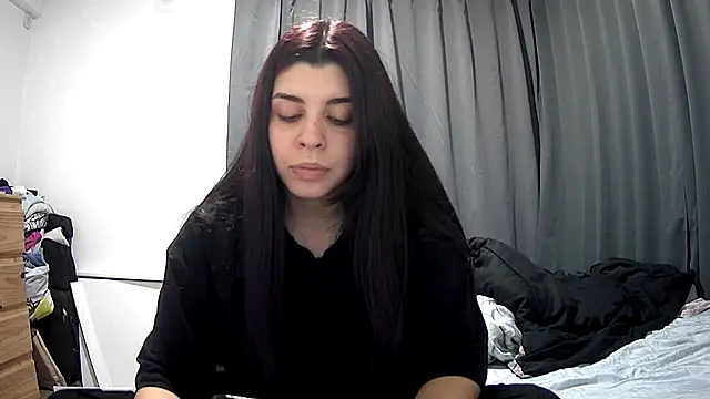 Snapshot of violetazein7 chatting on 05/22/26, 11:10 violetazein7 online show from 05/22/26, 11:10