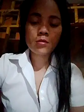 molly-xx online show from 04/05/26, 06:05