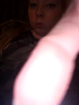 Snapshot of ShySweetheart chatting on 02/23/26, 04:21 ShySweetheart online show from 02/23/26, 04:21