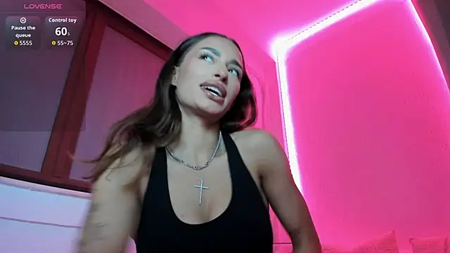 EvaK  online show from 04/06/26, 03:26