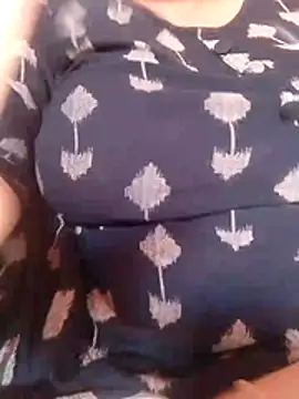 bigassnirali0049 online show from 02/26/26, 09:52