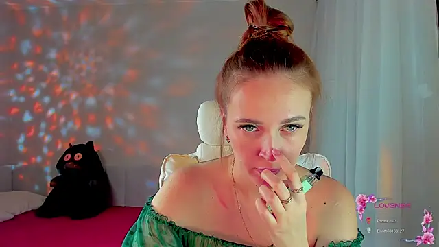 she wolf online show from 04/02/26, 02:15