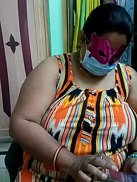 Snapshot of 02Roshni chatting on 02/22/26, 04:02 02Roshni online show from 02/22/26, 04:02